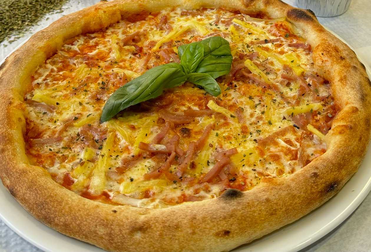 La Bella Crosta Pizzeria & Pasta 2 · Fotos 6